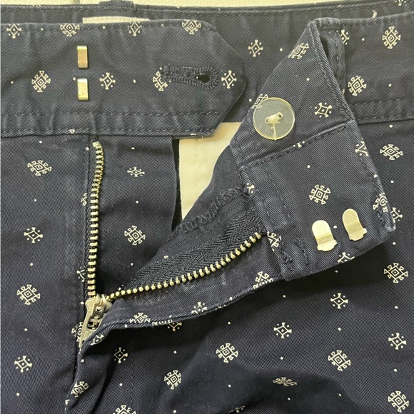 Women’s GAP City Short Navy Blue White Print Shorts. Size 10 - Picture 6 of 13